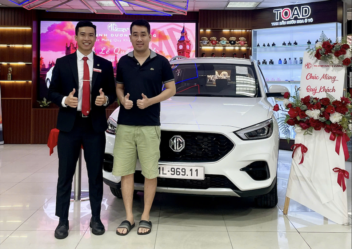 Mua xe MG ZS- Bàn giao xe